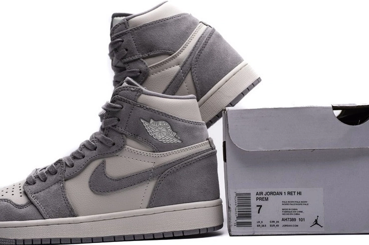 High Pale Ivory (W) AH7389-101 Retro Jordan   1 air 0907
